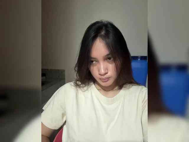 MintyyCind webcam