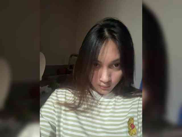 MintyyCind webcam