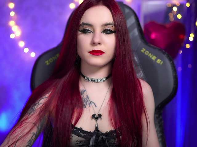 Nellene's BongaCams show and profile