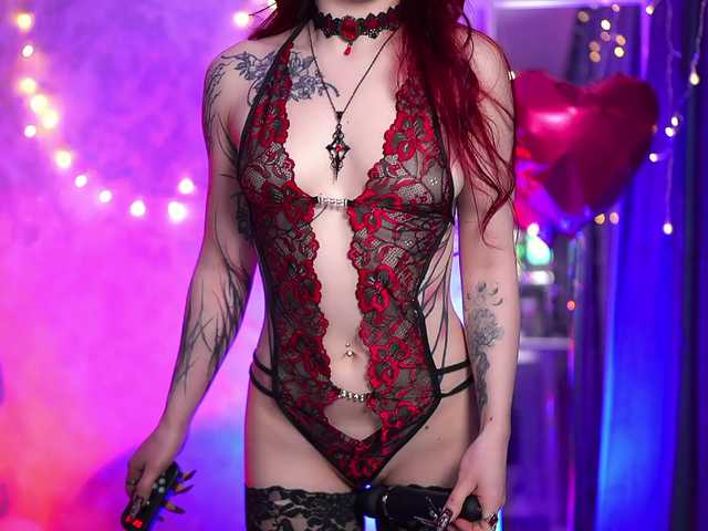 Nellene's BongaCams show and profile