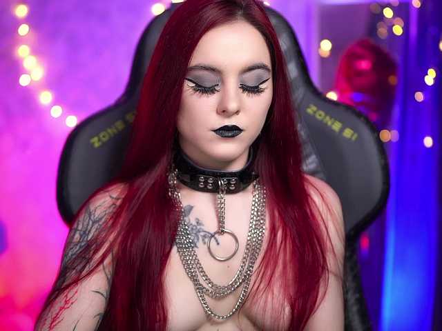 Nellene's BongaCams show and profile