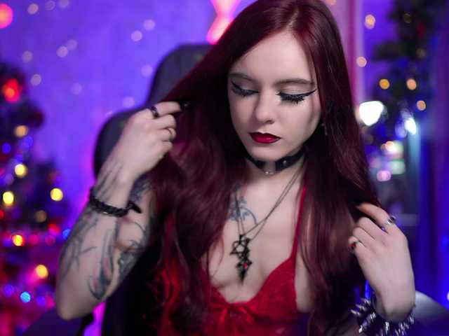 Nellene's BongaCams show and profile