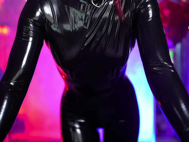 Nellene's BongaCams show and profile