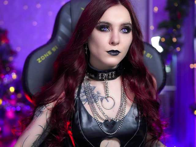 Nellene's BongaCams show and profile