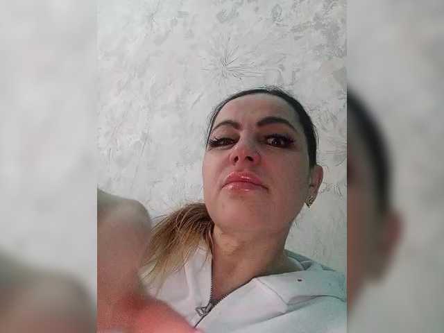 эросцена miss-kiss-kiss