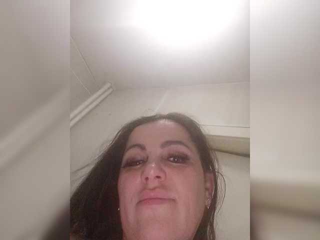 miss-kiss-kiss's BongaCams show and profile