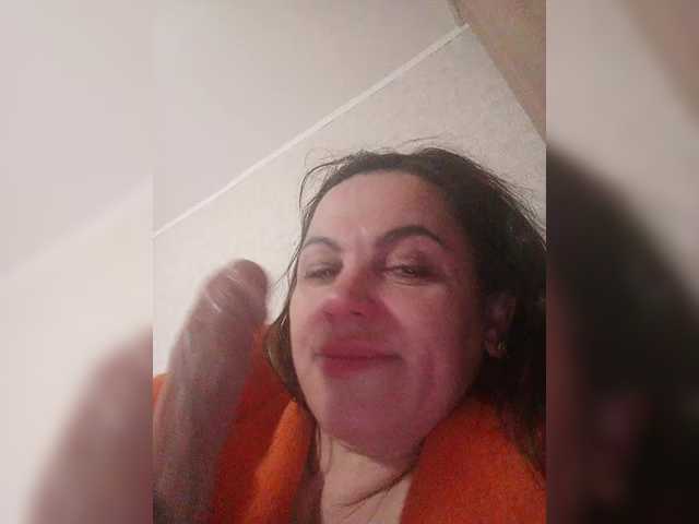 Miss_Kiss_Kiss preview