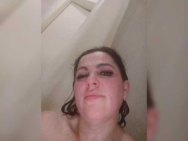 miss-kiss-kiss's BongaCams show and profile