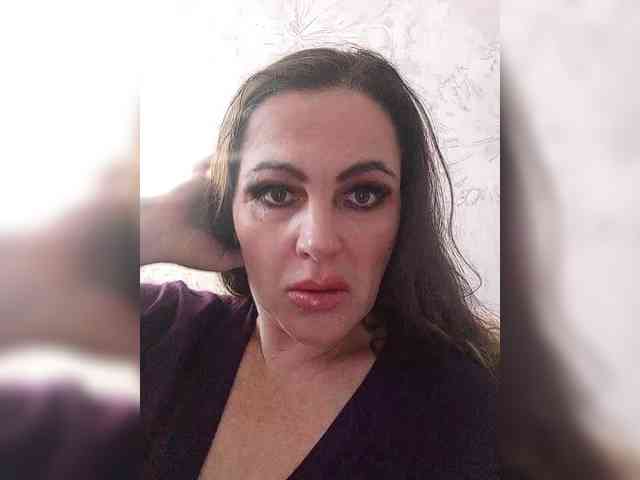 Miss_Kiss_Kiss webcam