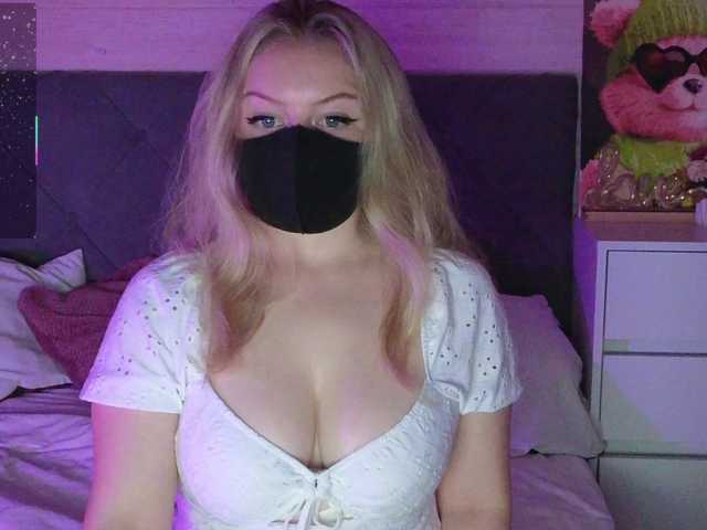 Victoria-'s BongaCams show and profile