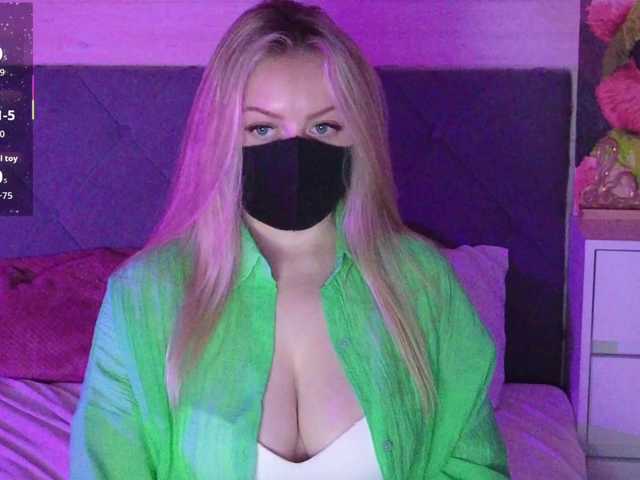 Victoria-'s BongaCams show and profile