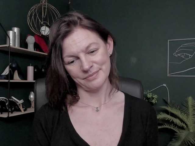 mrsVivian webcam bongacams model stream image