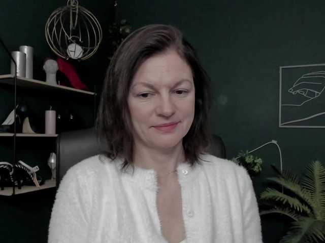 mrsVivian webcam bongacams model stream image