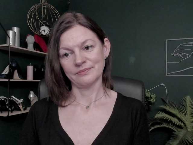 mrsVivian webcam bongacams model stream image