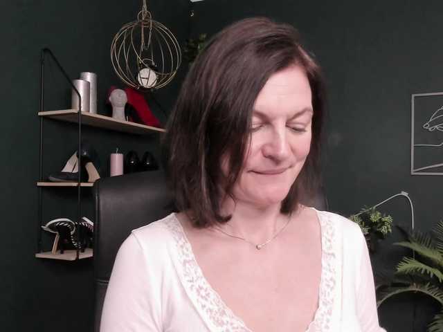 mrsVivian webcam bongacams model stream image