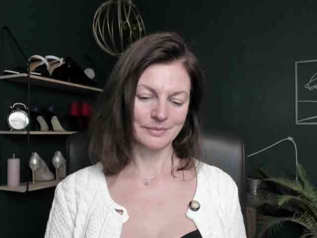 mrsVivian webcam