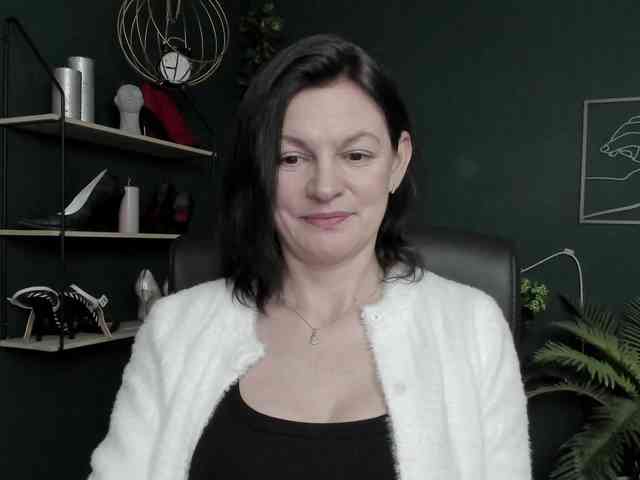 mrsVivian webcam
