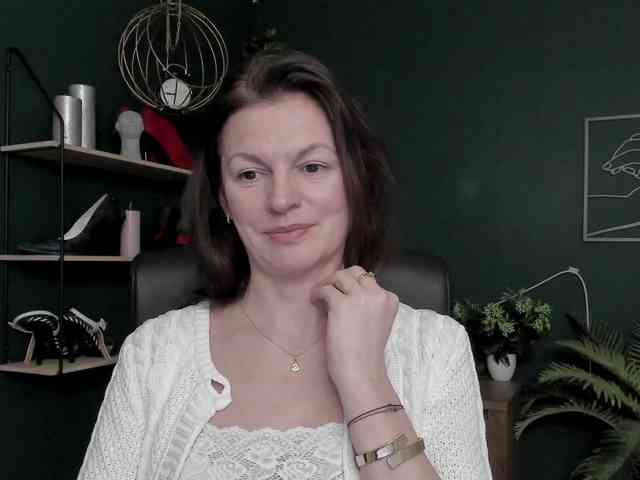 mrsVivian webcam