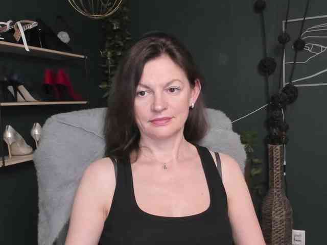 mrsVivian webcam