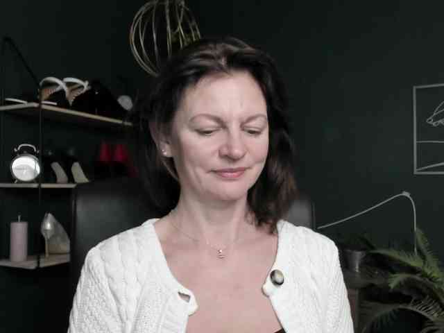 mrsVivian webcam