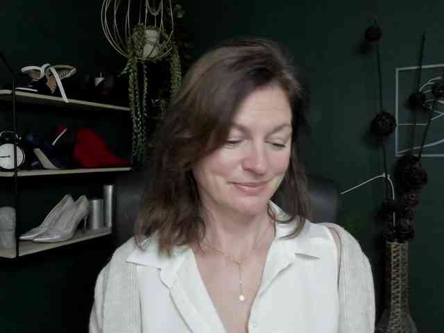 mrsVivian webcam