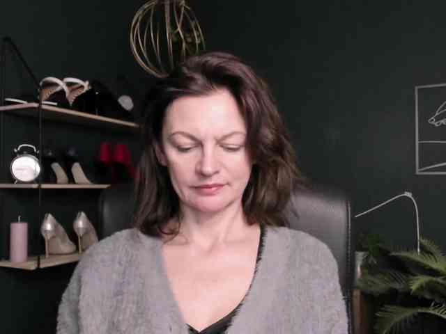 mrsVivian webcam