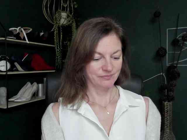 mrsVivian webcam