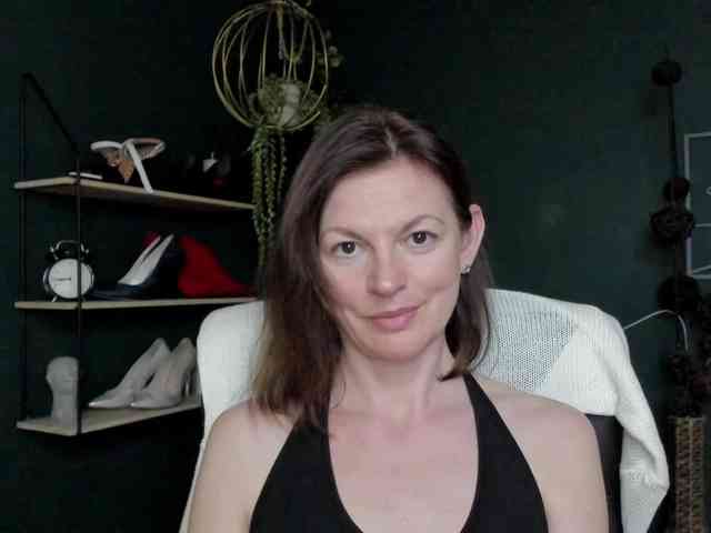 mrsVivian webcam