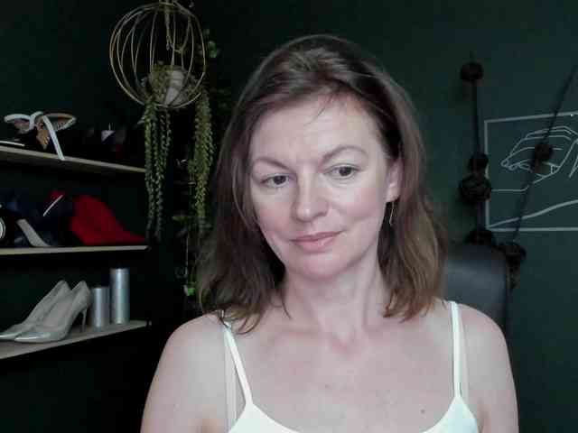 mrsVivian webcam