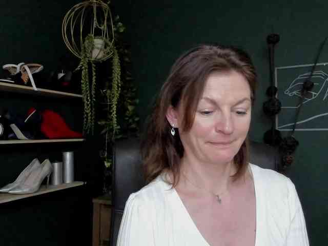 mrsVivian webcam