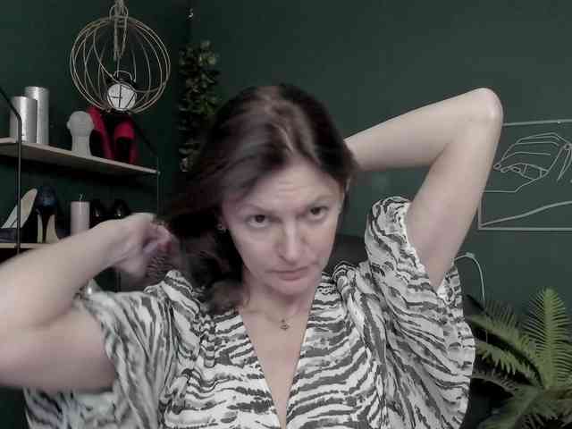 mrsVivian webcam