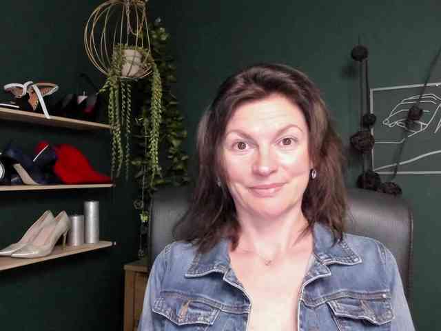 mrsVivian webcam
