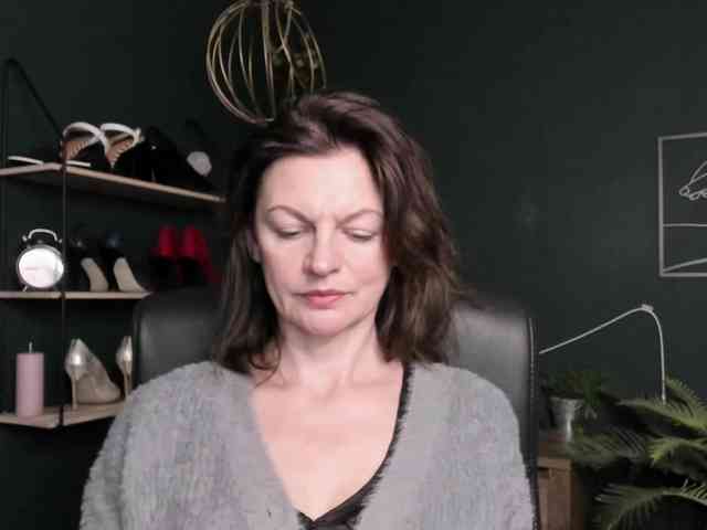 mrsVivian webcam