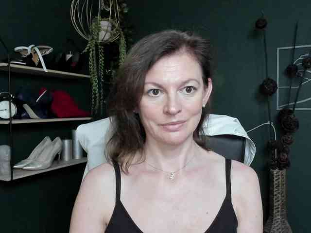 mrsVivian webcam