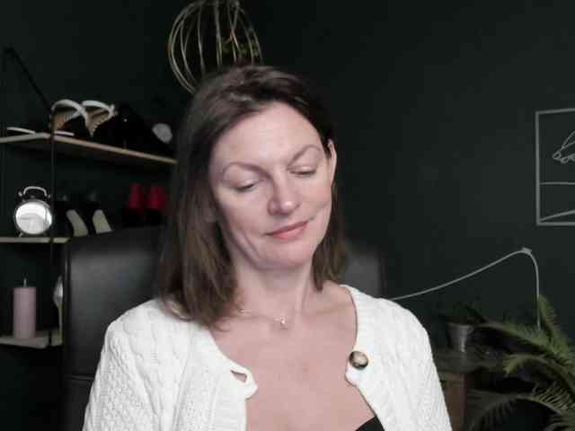 mrsVivian webcam