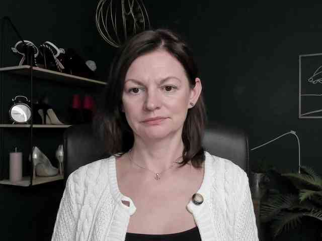mrsVivian webcam
