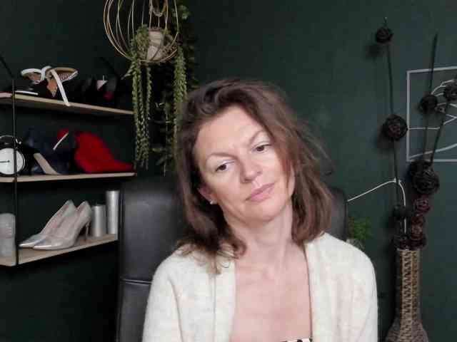 mrsVivian webcam