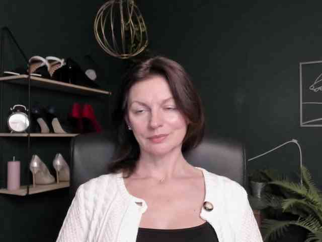 mrsVivian webcam