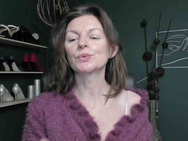 mrsVivian webcam