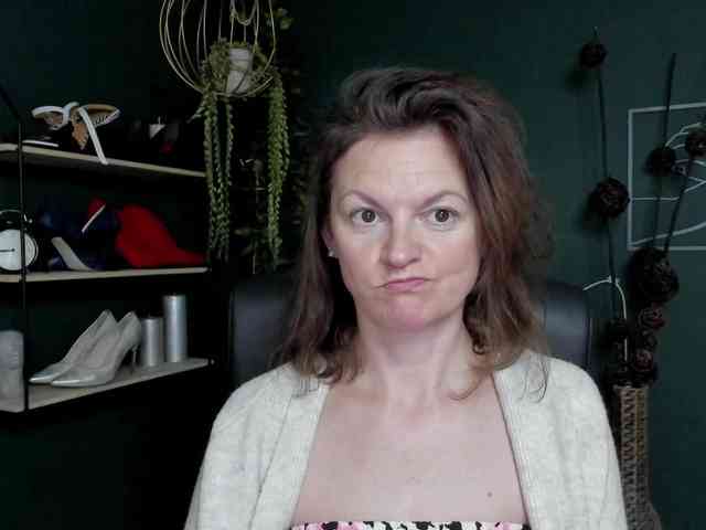 mrsVivian webcam