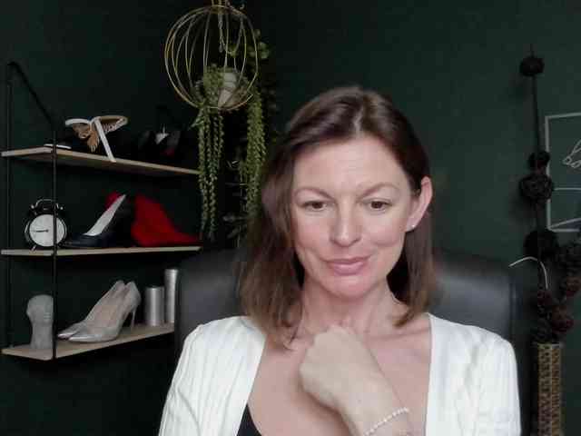 mrsVivian webcam