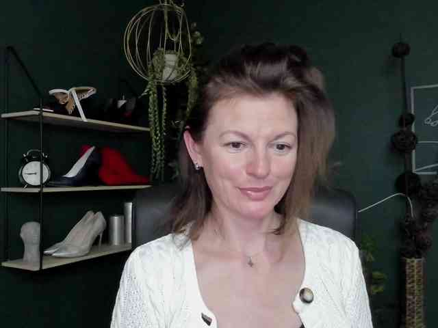 mrsVivian webcam
