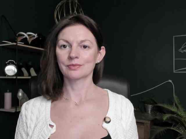 mrsVivian webcam