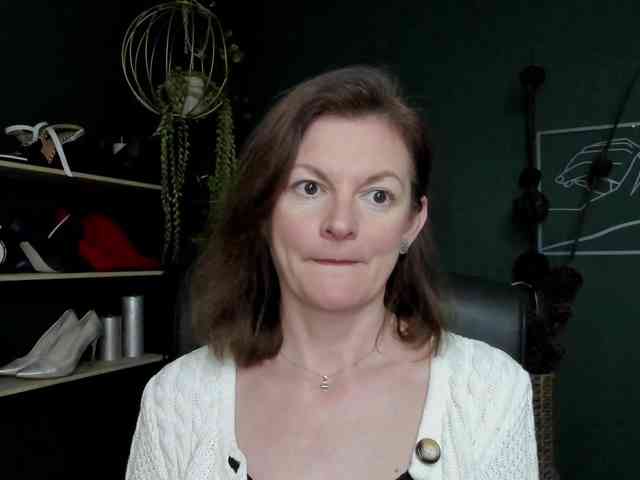 mrsVivian webcam