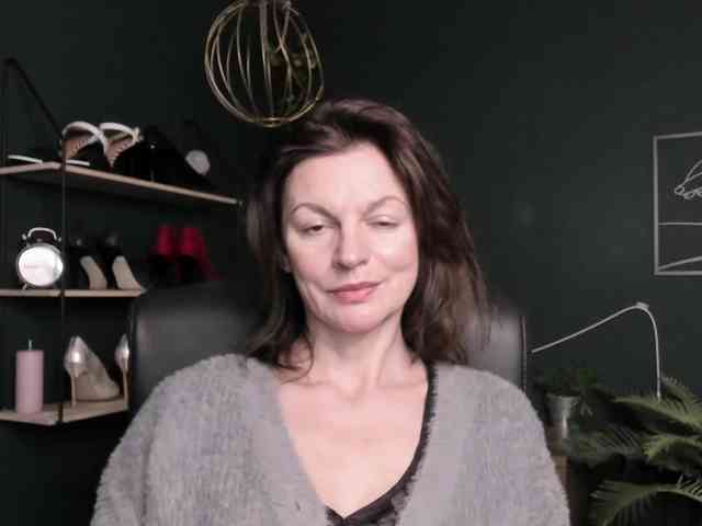 mrsVivian webcam