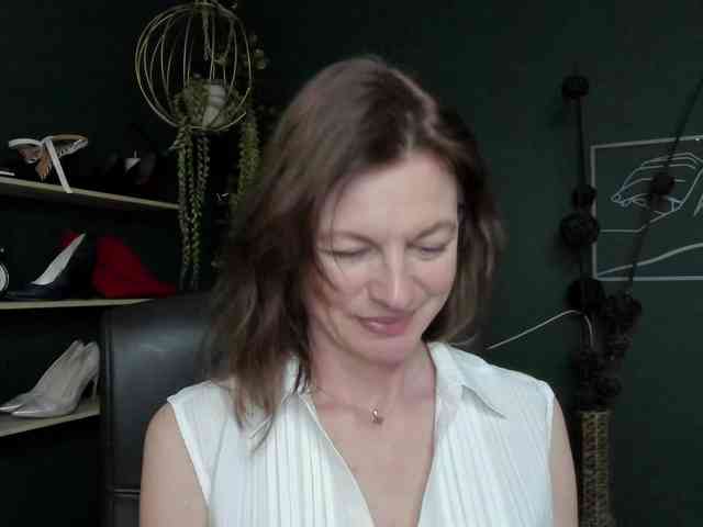 mrsVivian webcam