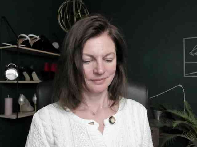 mrsVivian webcam