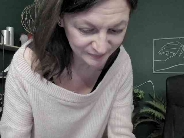 mrsVivian webcam