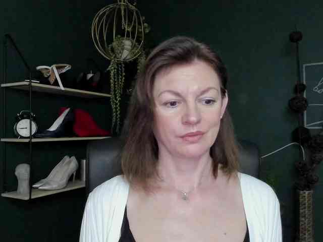 mrsVivian webcam