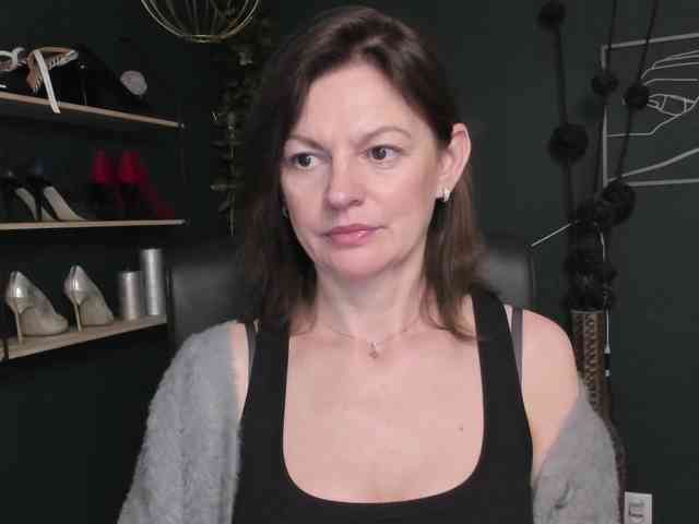 mrsVivian webcam